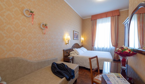 Habitación cuádruple clásica, 1 habitación