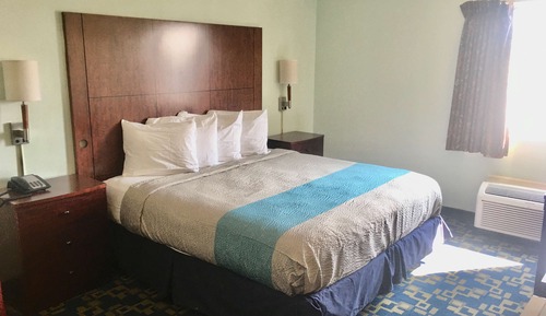 Habitación estándar, 1 cama de matrimonio grande, no fumadores, frigorífico y microondas