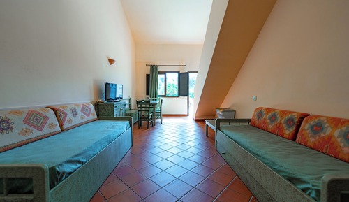 Habitación familiar (2 Adults + 2 Children)