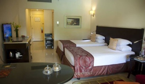 Habitación Deluxe, 1 cama doble, vistas al jardín (Delight)