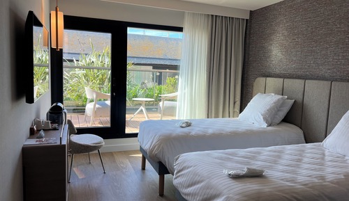 Habitación Premium con 1 cama doble o 2 individuales