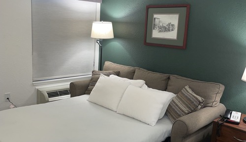 Habitación estándar, 1 cama de matrimonio grande con sofá cama