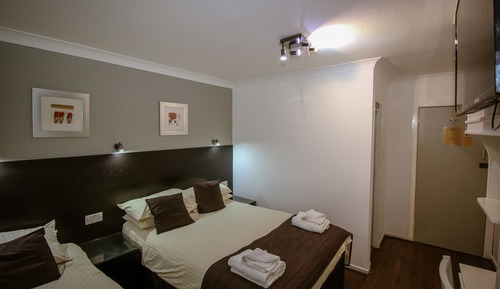 Family Room, Ensuite
