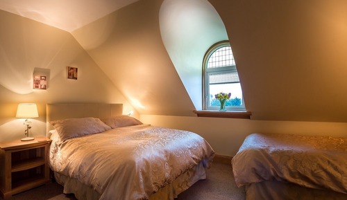 Suite familiar, baño privado, vistas al lago