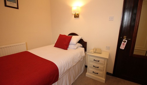 Habitación individual, baño privado
