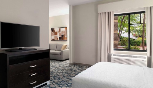 Estudio, 1 cama de matrimonio (Mobility & Hearing, Roll-in Shower)