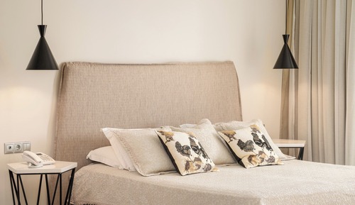 Apartamento de lujo, varias camas, cocina básica, vistas al mar