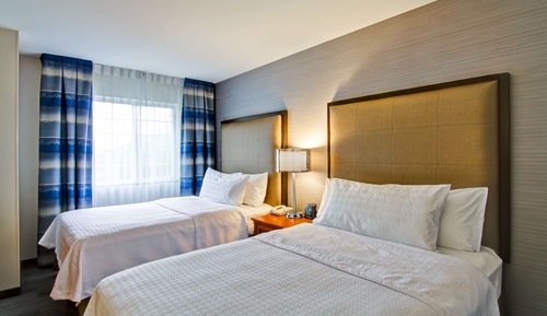 Suite, 2 habitaciones, accesible para personas con discapacidad (1 Queen,2 Double,Sofabed,Hearing)