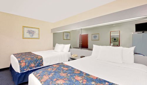 Habitación estándar, 2 camas de matrimonio