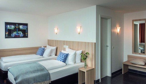 Habitación estándar con 2 camas individuales, vistas a la ciudad