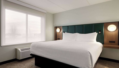 Suite estudio, 1 cama de matrimonio grande, no fumadores (No Pets)