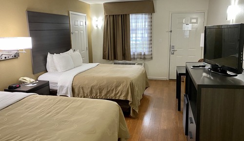 Habitación estándar, 2 camas de matrimonio, no fumadores