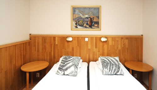 Habitación estándar con 1 cama doble o 2 individuales