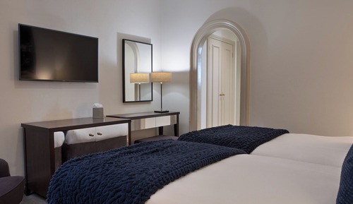 Habitación clásica con 2 camas individuales