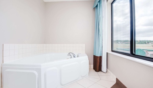 Habitación Deluxe, 1 cama de matrimonio grande, no fumadores (Mobility, Roll-In Shower)