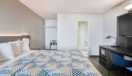 Habitación estándar, 1 cama de matrimonio grande, no fumadores, frigorífico y microondas