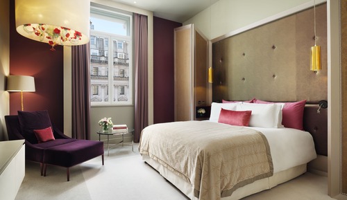 Suite, 1 cama de matrimonio grande (Opera Separate Lounge/Dining Space)