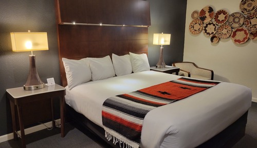 Habitación estándar, 1 cama de matrimonio grande (Single King Room)