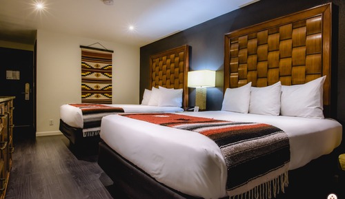 Habitación estándar, 2 camas de matrimonio (Double Queen Room)
