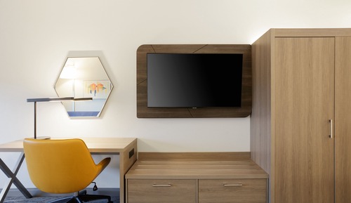 Suite, 1 cama de matrimonio grande con sofá cama
