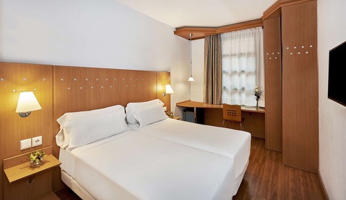 Habitación familiar, habitaciones comunicadas (3AD+1CH)