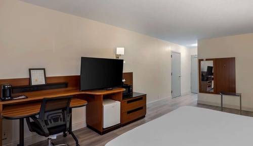 Suite, 1 cama de matrimonio grande con sofá cama, no fumadores