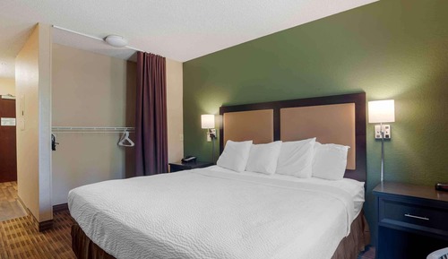 Estudio, accesible en silla de ruedas (One King Bed, Non-smoking)