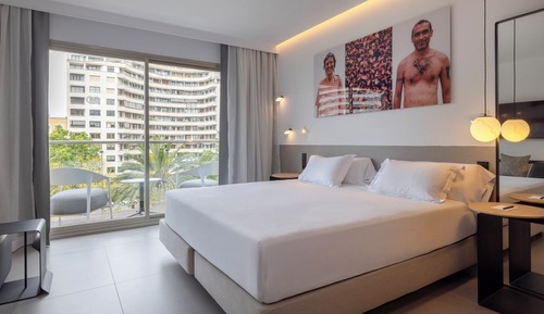 Habitación doble de uso individual, balcón, vistas a la ciudad