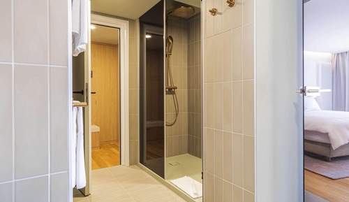 Suite, 1 cama de matrimonio grande, balcón