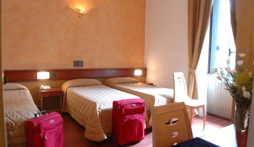 Habitación triple económica