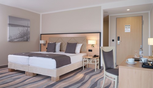 Suite junior (Located to the Sea Side)