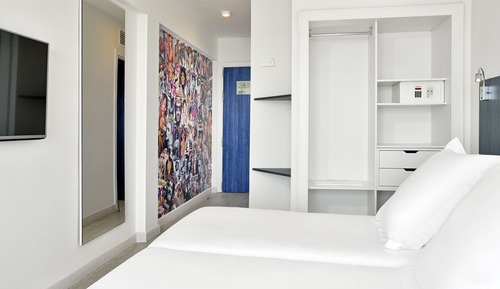 Xtra Room Sea View