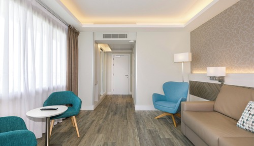 Sol Suite (2+2)
