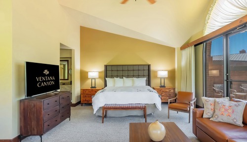 Habitación, varias camas