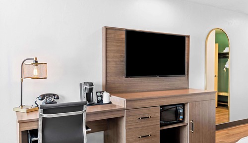 Habitación estándar, 1 cama de matrimonio grande con sofá cama, no fumadores