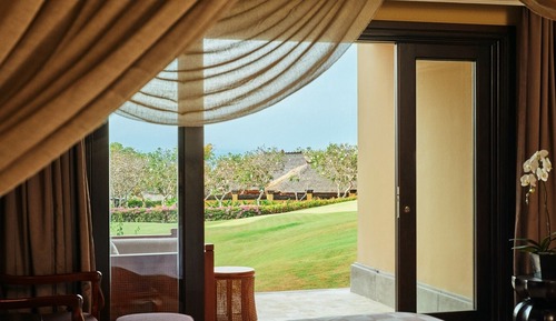 Resort View Suite