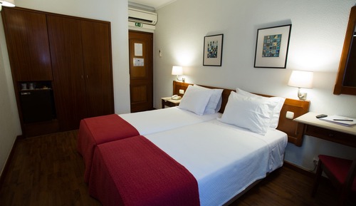 Habitación estándar con 2 camas individuales