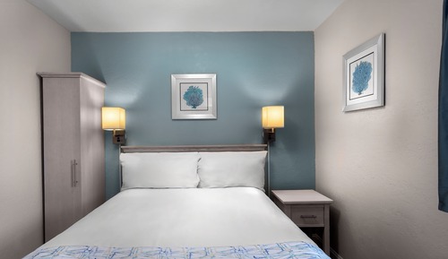 One bedroom One bathroom Non-Smoking condo