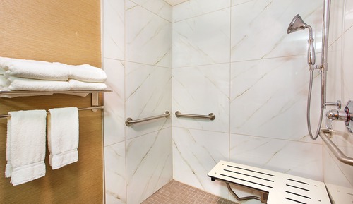 Suite, 2 camas de matrimonio, ducha adaptada (Communications)