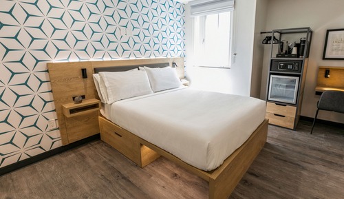 Habitación básica, accesible para personas con discapacidad (Self Check-in with Virtual Front Desk)