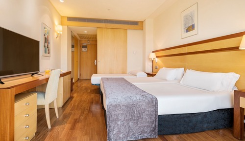 Habitación doble con cama supletoria
