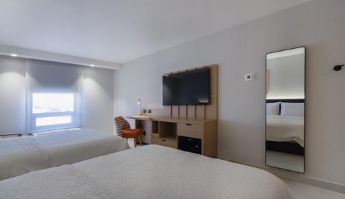Habitación Deluxe doble, 2 camas de matrimonio, no fumadores