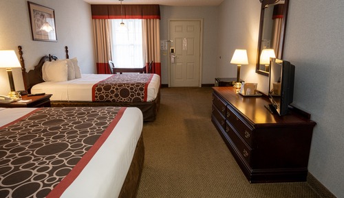 *SMOKING* Standard Room, 2 Queen Beds
