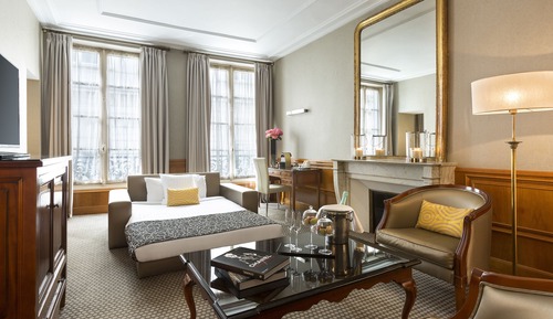 GRAND SUITE