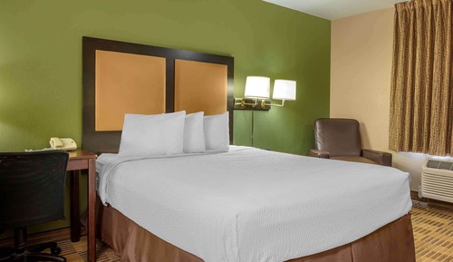 Estudio, 1 cama de matrimonio, ducha adaptada