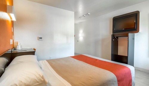 Habitación Deluxe, 1 cama de matrimonio, accesible para personas con discapacidad, no fumadores