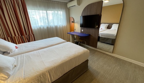 Habitación estándar con 2 camas individuales