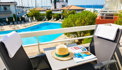 Suite, 1 cama de matrimonio, no fumadores, vistas a la piscina