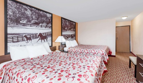 Habitación estándar, 2 camas de matrimonio, fumadores, frigorífico y microondas