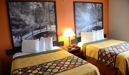 Suite estudio, 2 camas de matrimonio, no fumadores
